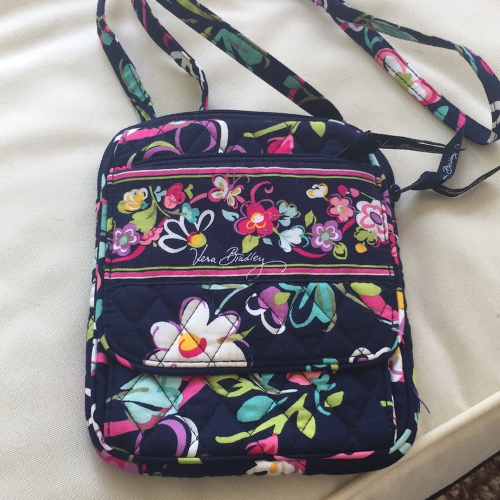 Vera Bradley crossbody bag.